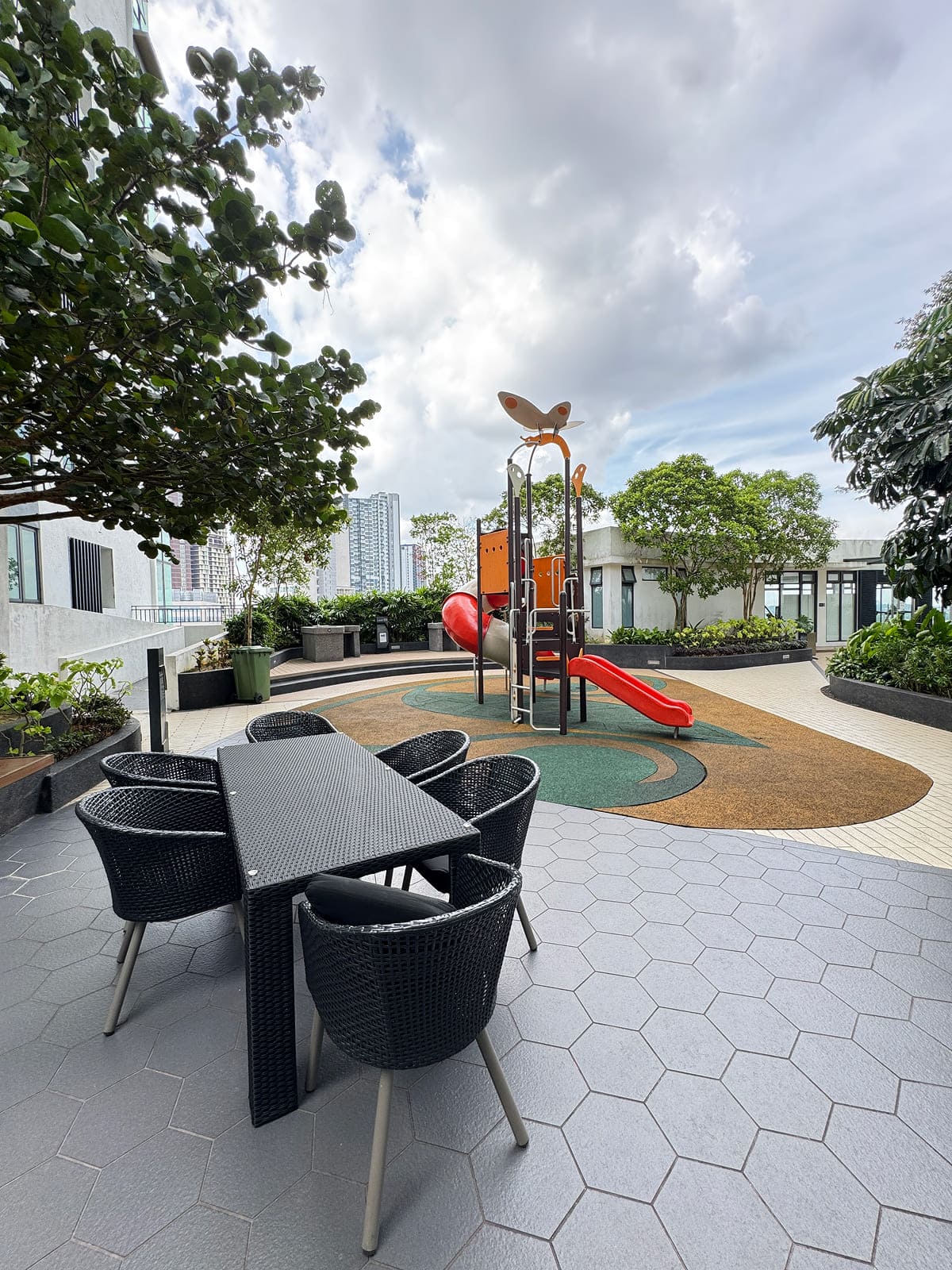 Elysia Park Residence FACILITIES