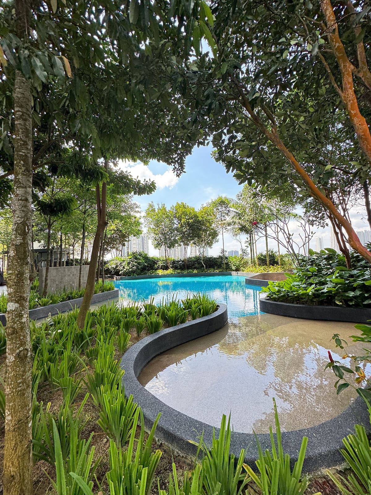 Elysia Park Residence FACILITIES